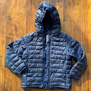 Girls GAP size S lightweight puffer jacket
